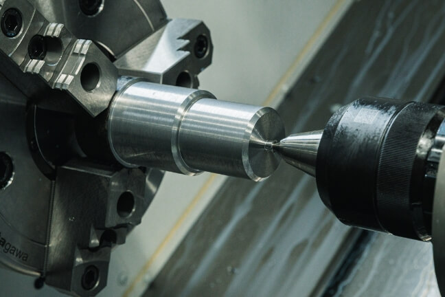 一般的な旋盤加工