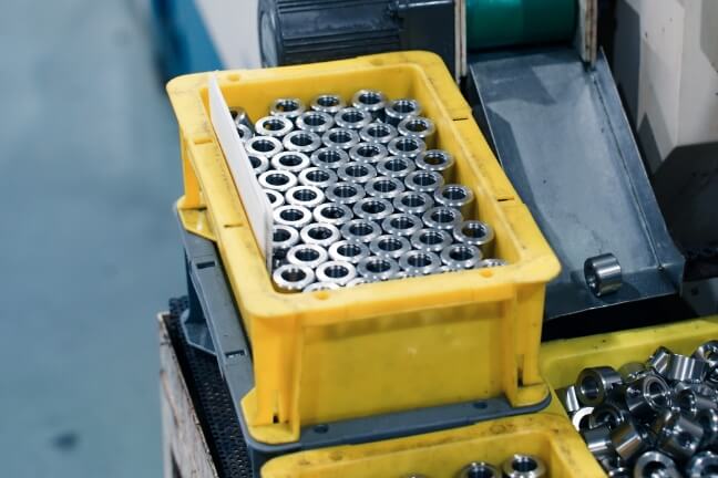 旋盤加工や複合加工における量産加工